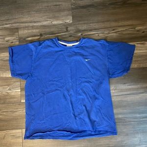 Men’s Nike shirt, size XL, blue, good condition